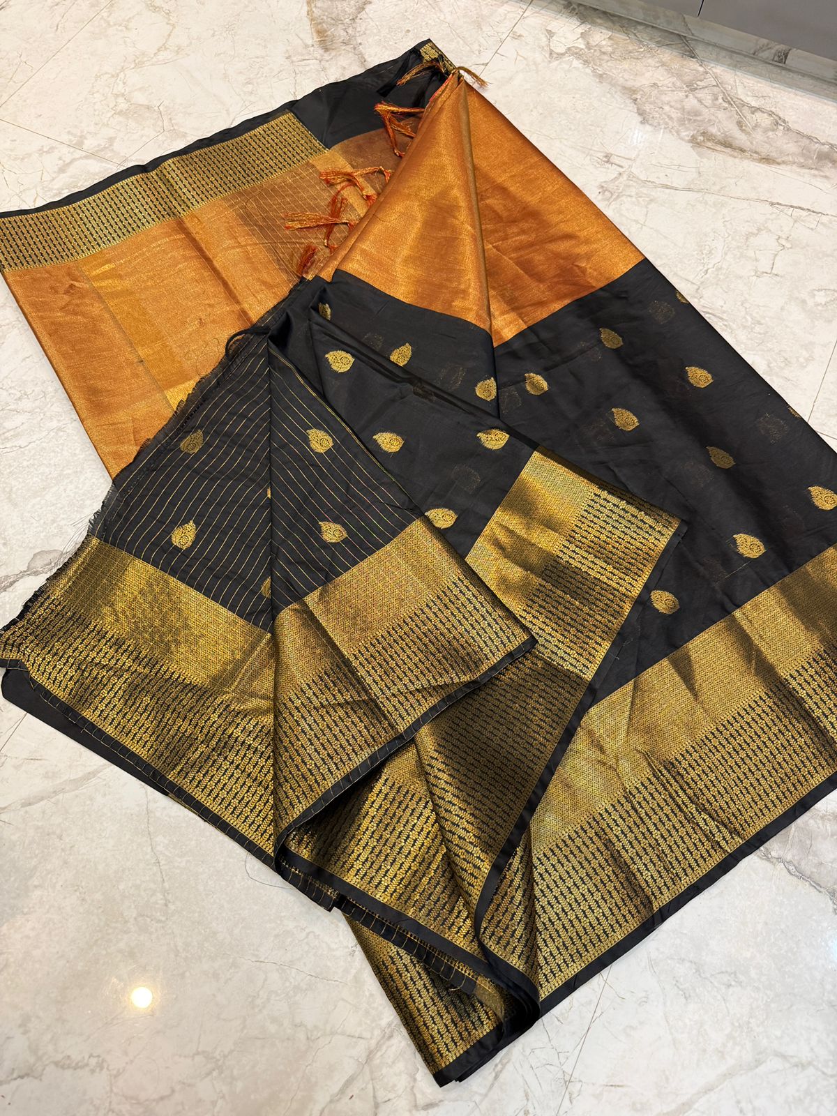 Banarasi soft tissue katan silk saree RSD01